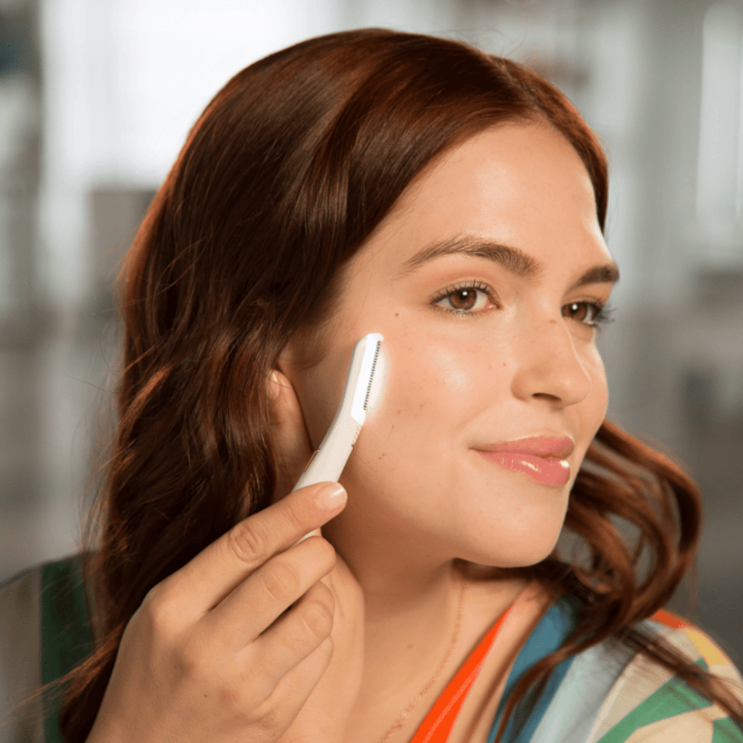 Flawless Finishing Touch Dermaplane Glow